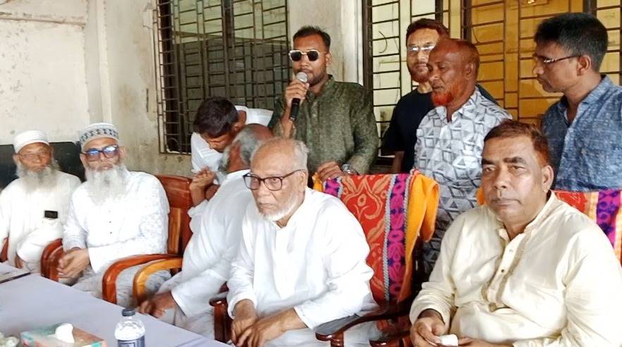 সোনামসজিদে শ্রমিক সমন্বয় কমিটির উদ্যোগে ঈদ পুনর্মিলনী 